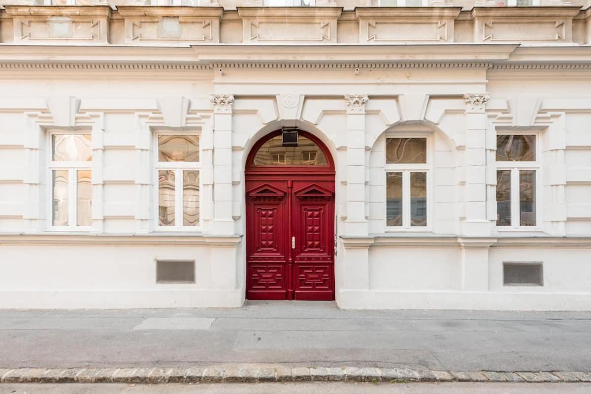 ⍟Luxurious And Spacious⍟ 5 Min Walk To City Center Wenen Buitenkant foto